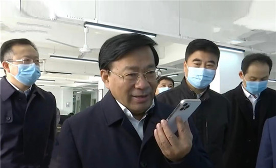 封一： 吉林省委副书记、省长韩俊莅临suncitygroup太阳集团伊通供热_副本.jpg